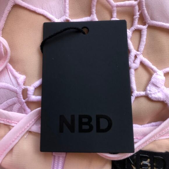 NBD Camari Lace Up Midi Dress Pink Zip Back Adjustable Shoulder Strap Small NWT - Picture 13 of 13